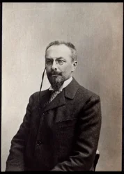 Ranskalaisen kirjailijan Jules Maryn (1851-1922) muotokuva.
